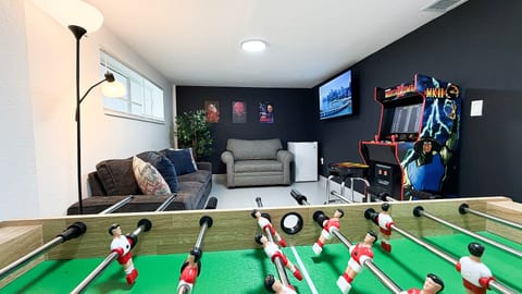 5 Min to Hard Rock Stadium | Pool | Game Room