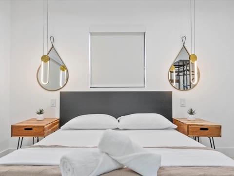 Bright Miami Studio | Heated Pool | Patio