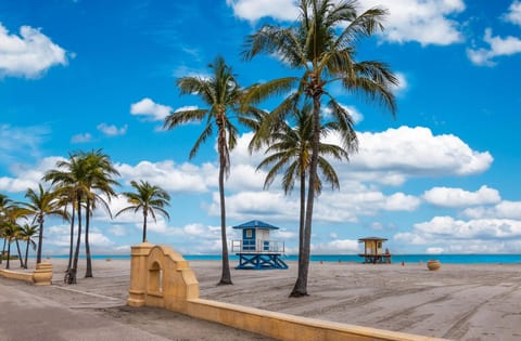 Private Studio | Near Hard Rock | Peaceful Stay