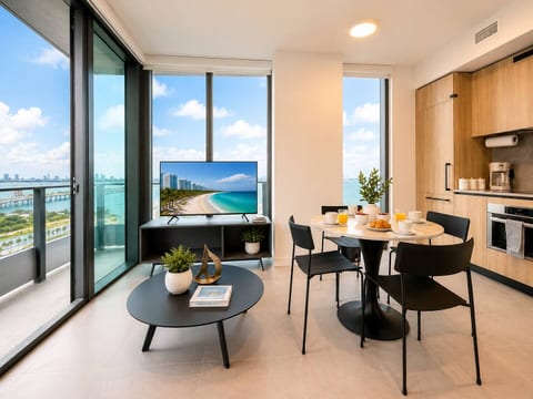 A modern space filled with natural light where every corner has been designed for your comfort. Enjoy the breathtaking views.