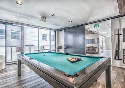 Entertainment District Luxury Condo Downtown Toronto