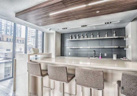 Entertainment District Luxury Condo Downtown Toronto