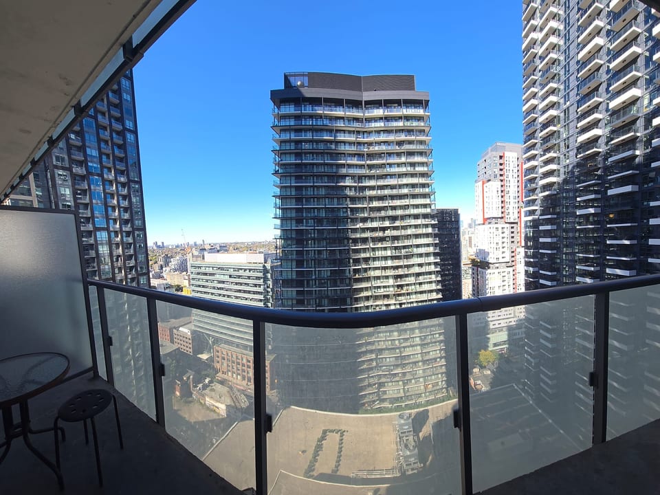 Premier Studio in Downtown Toronto - Toronto