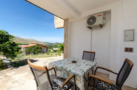 Apartments Kata - Unit 378973-13