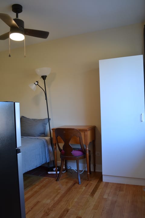 Room A of a house 15 min walk away from UVA campus
