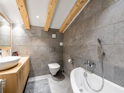 Appartement/Fewo, Dusche und Bad, WC, 6-Bettwohnun