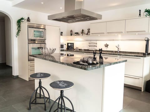 Amore Appartement/Fewo, Dusche und Bad, WC, 6-Bettwohnung