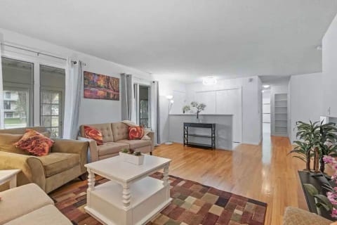 Spacious Home near Downtown St. Paul