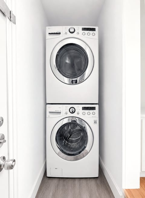 Convenient in-unit stacked washer and dryer for easy extended stays
