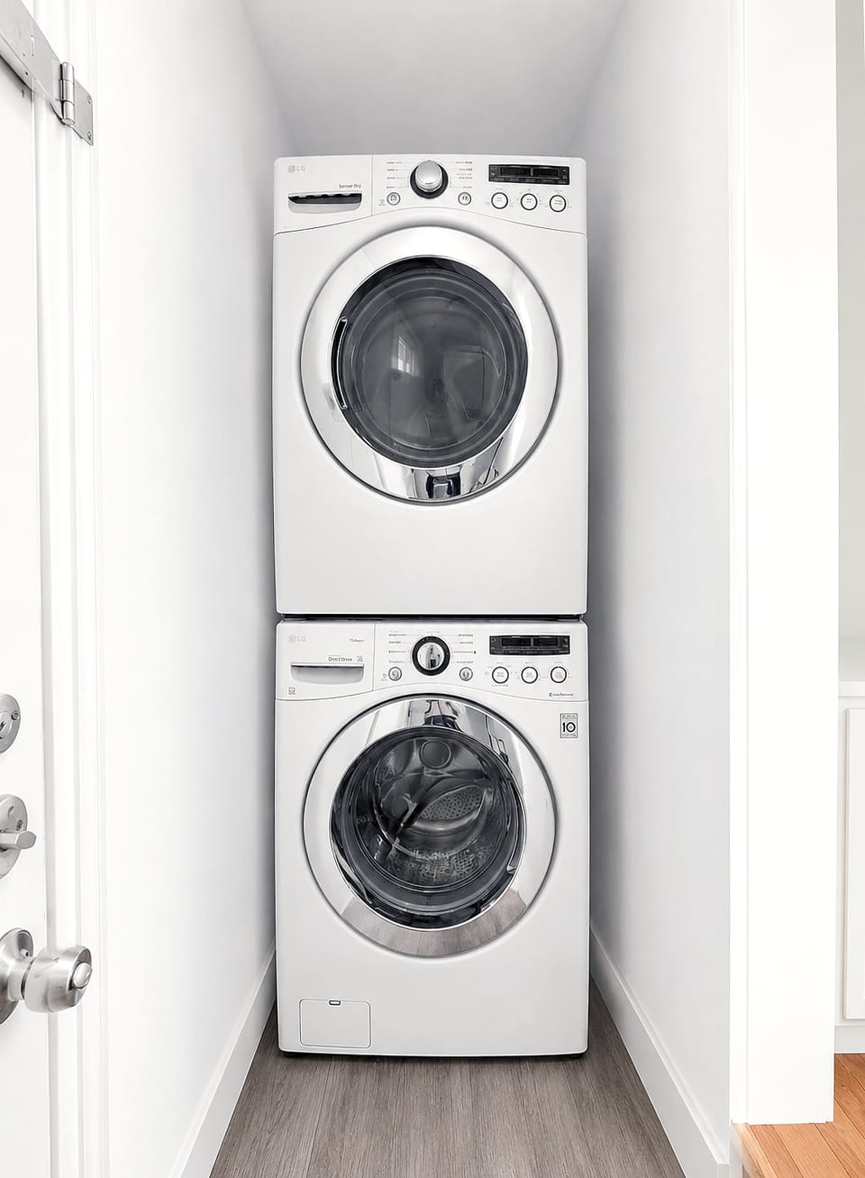 Convenient in-unit stacked washer and dryer for easy extended stays