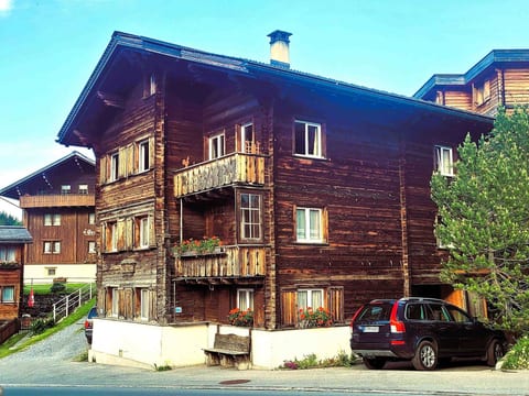 Nühus 1. OG Appartement/Fewo, Bad, WC, 6-Bettwohnung