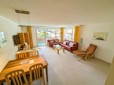 Rothornblick 44 by Arosa Holiday Appartement/Fewo,   Schöne 2½-Zimmerwohnung