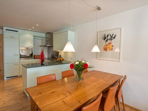 Neiva 3-Zimmer Ferienwohnung mit Südbalkon, 88 m2