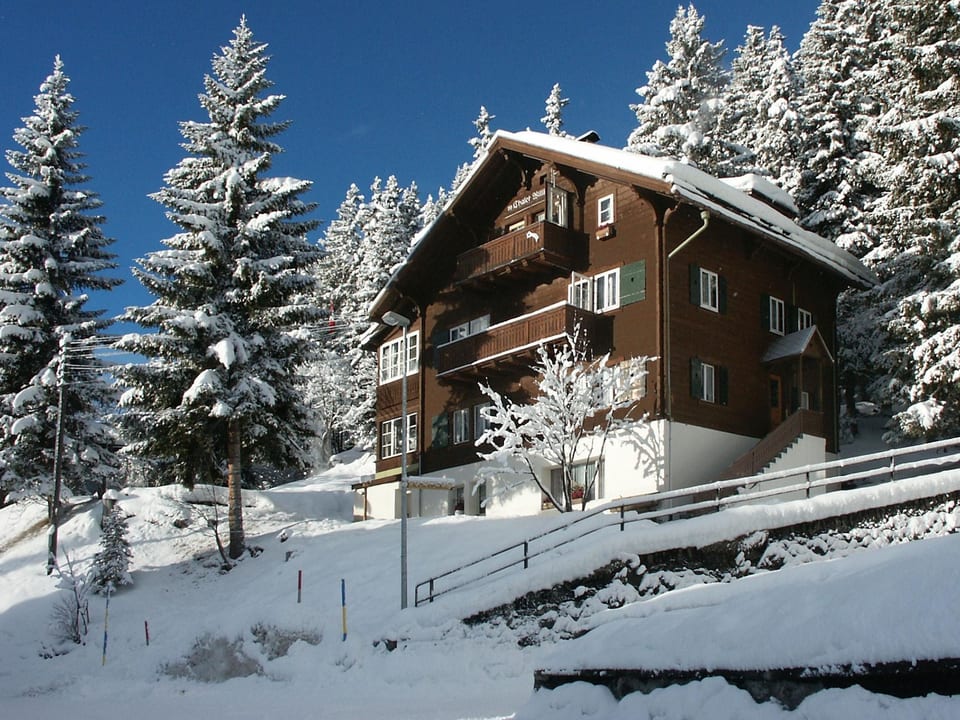 Chalet Willi-Parterre Appartement/Fewo, Dusche, WC, 2-Bettwohnung - Arosa