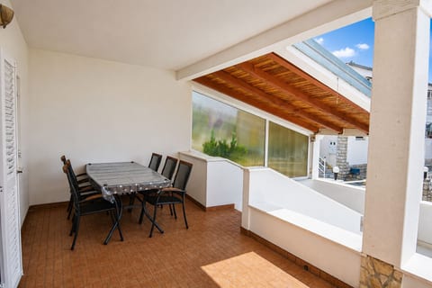 Apartment Luna - Unit 378978-13