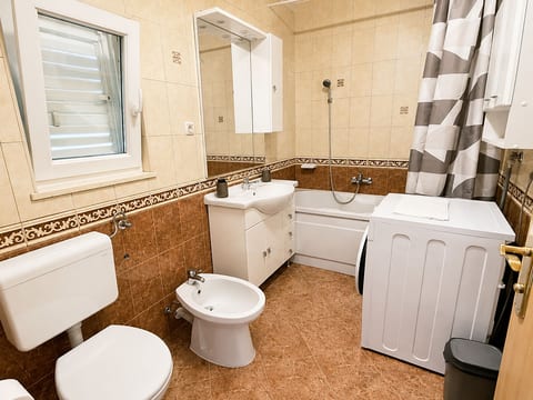 Apartment Luna - Unit 378978-13
