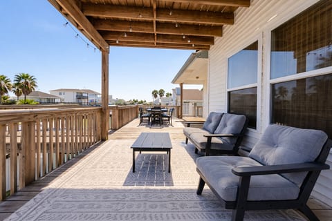 Bay House Bliss