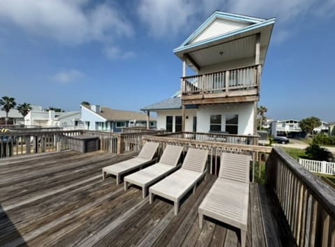 Bay House Bliss