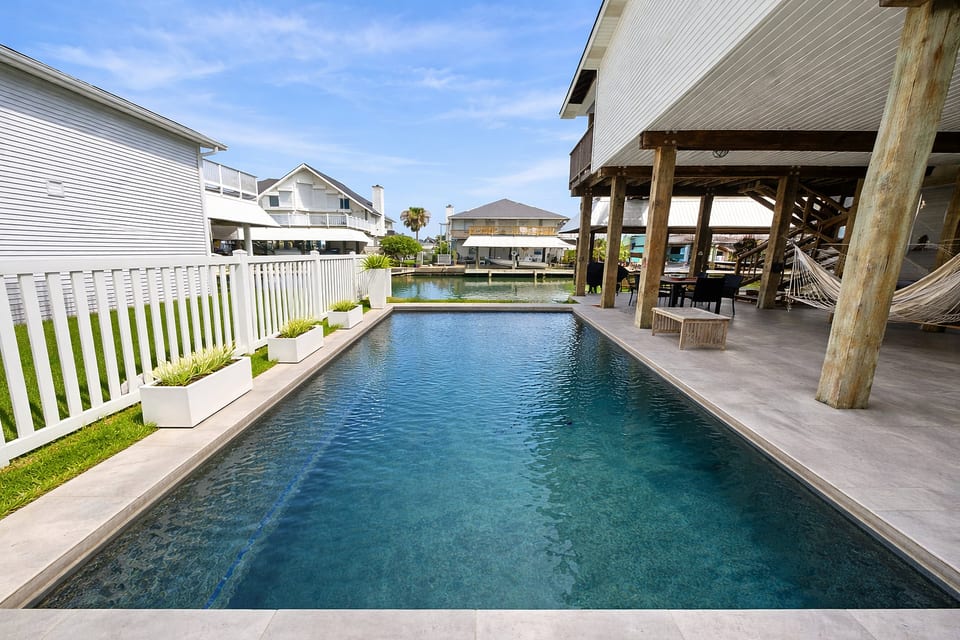 Splash in this pool, can be heated for an additional fee
