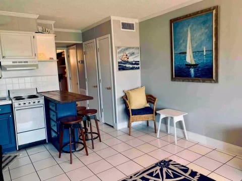 Tybee Island Oceanfront Condos, Pools, Dolphins