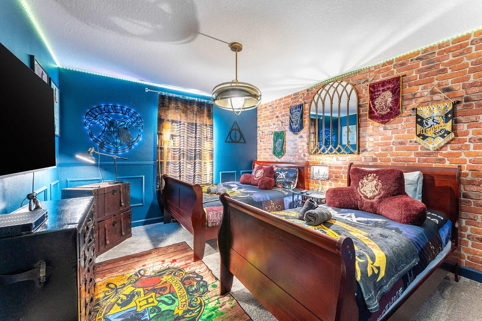 Star Wars and Harry Potter Villa with Pool -Hot Tub-Games - Kissimmee
