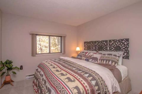 King size bed