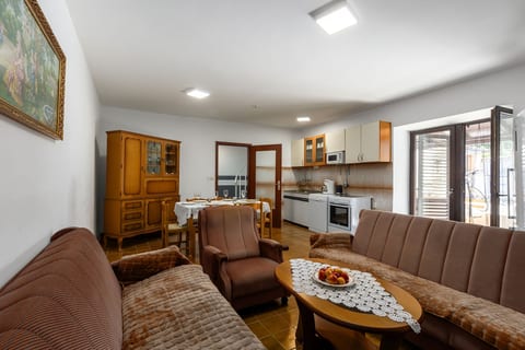 House Bakic - Unit 378945-13