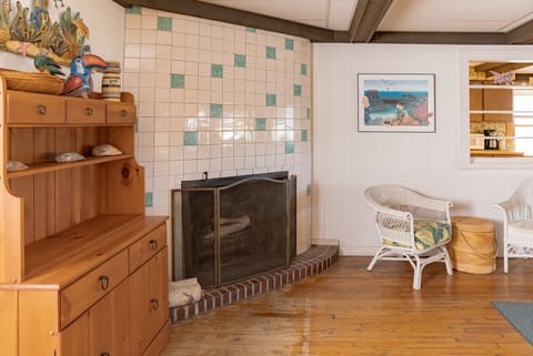 MTM Premier Beach Cottage on Lake Michigan Shore