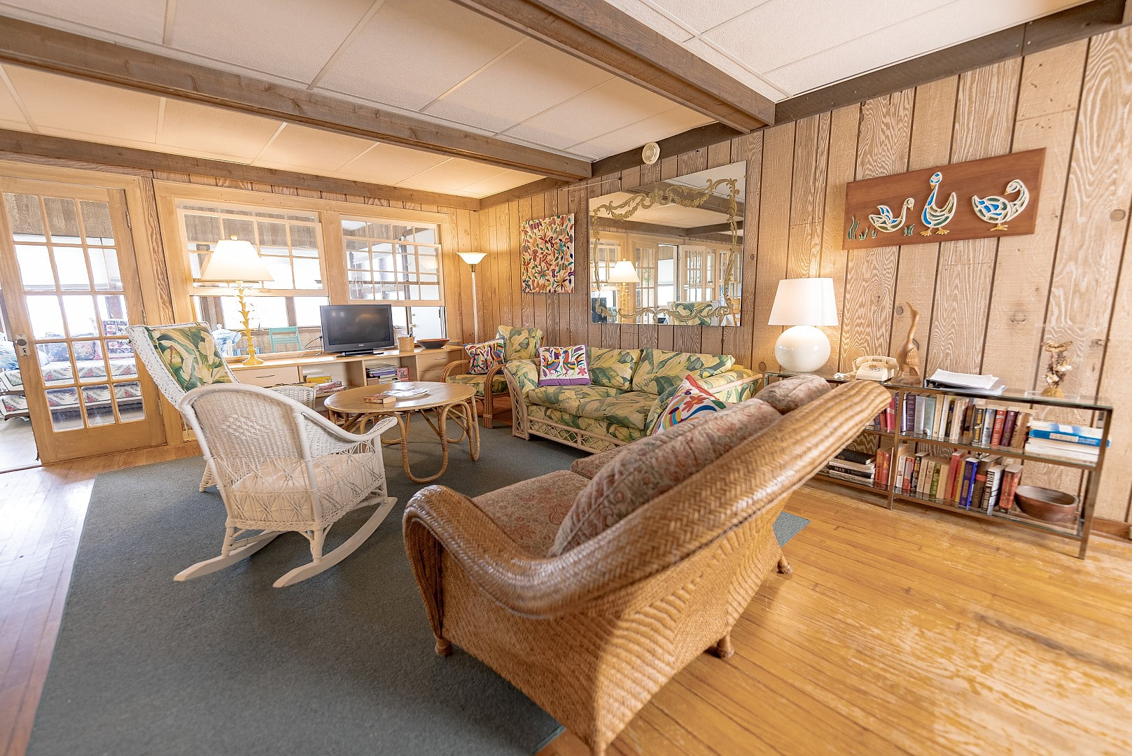 Welcome to this cozy living space.