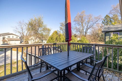 MTM Premier/Close to Beach! Upper Unit (Dune Sky)