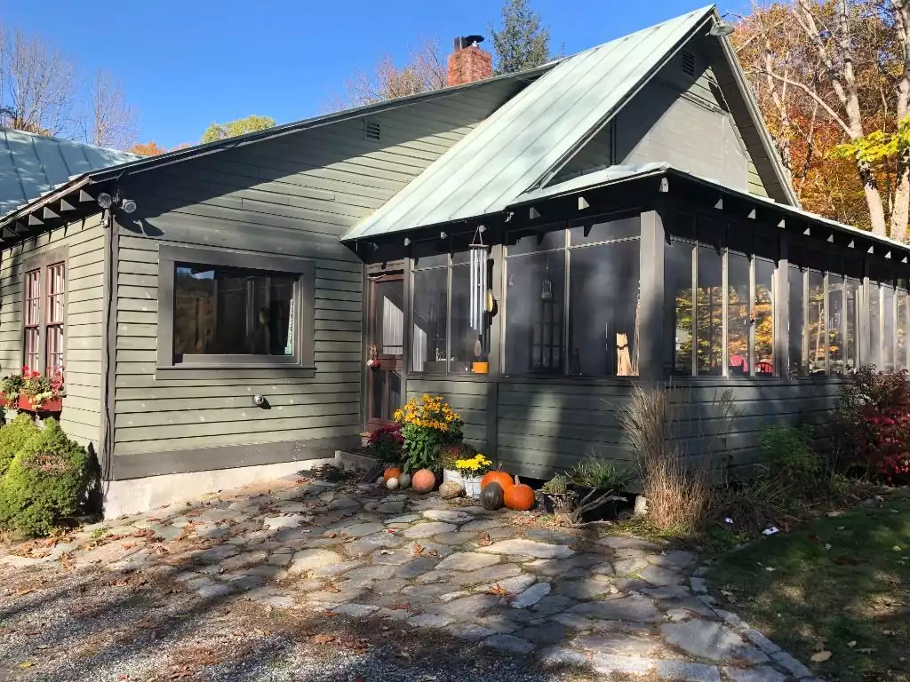 Front - NirvanaSanctuaryHouse~Fire Place~Okemo Killington - Plymouth