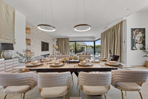 Villa Kim - Unit 377781-13