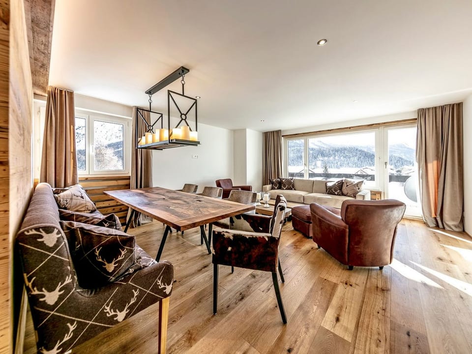 Apartment Holiday Park 15 - Saint Moritz