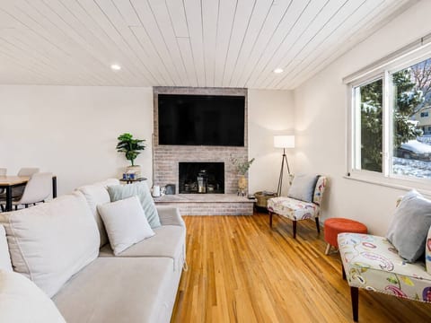 Family-Friendly Retreat • Game Room & Backyard