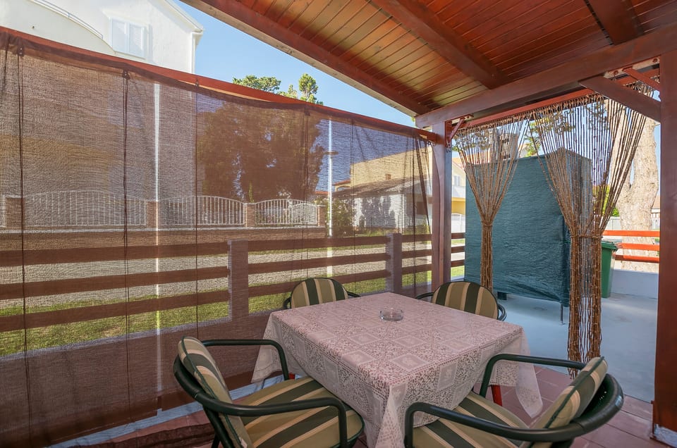 Apartments Green Street - Unit 207004-16