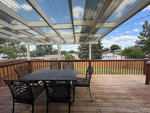 3BR Calgary Home with Patio & BBQ