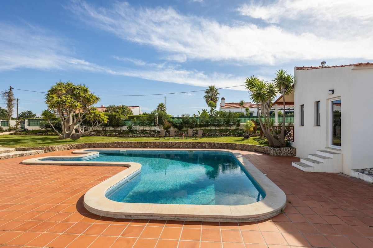 Shared pool area
