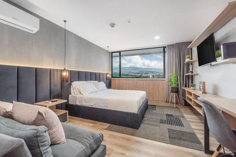 Go Living & Suites - 1417