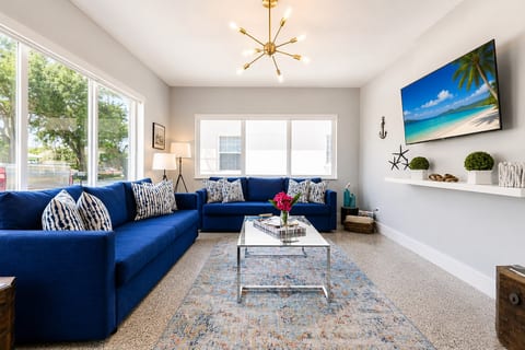 Fenced backyard • King bedroom • Beach nearby