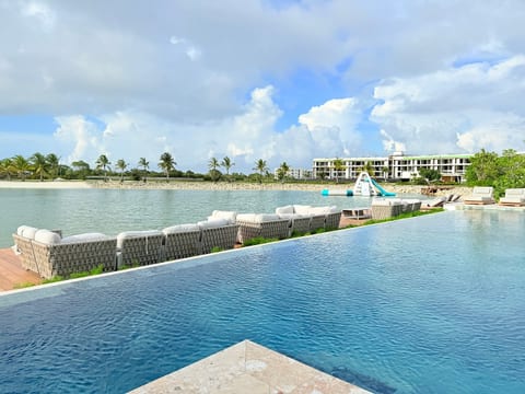 Modern Villa | Private Pool | Resort Access