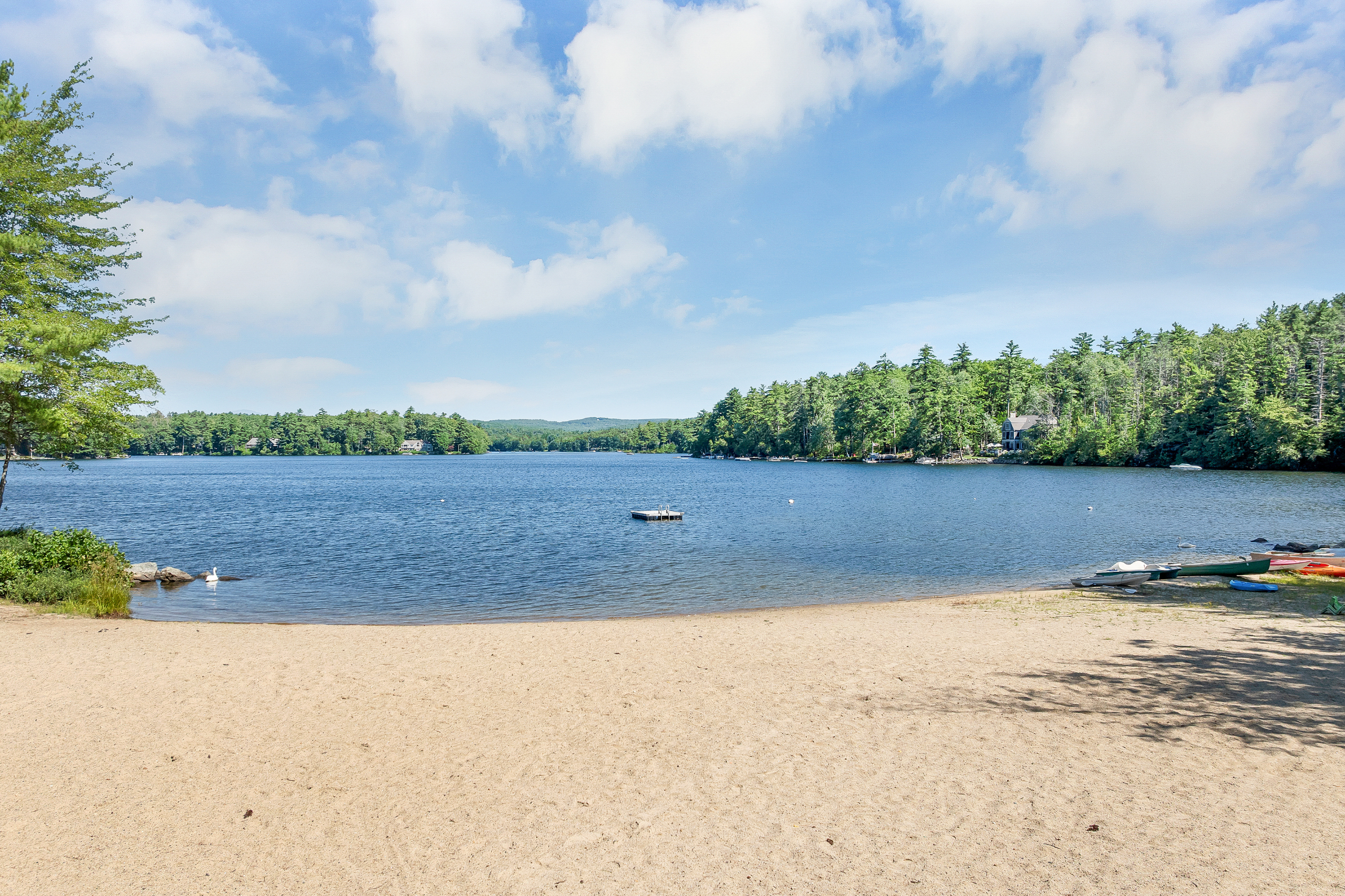 Private Dock • Crescent Lake • Boat to Wentworth