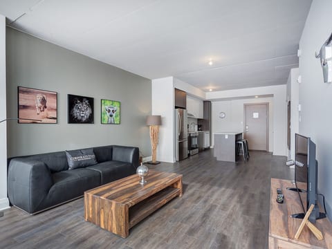 Modern 1BR Downtown Montreal | Equinoxe