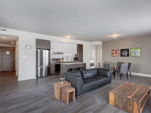 Furnished 3BR Downtown Montreal | Equinoxe