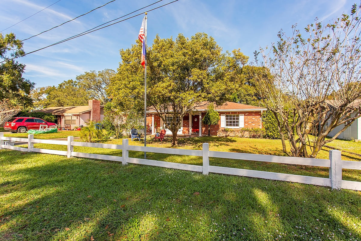 The Flo's house, the French charm in Florida image 1