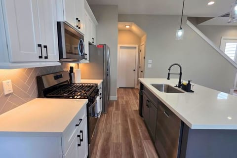 Houston 3BR Stay Near Downtown