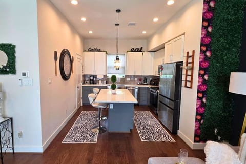 Wonderland 3bd Escape Near Downtown Houston