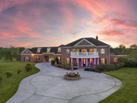 Private Mansion Retreat Basketball Court and More