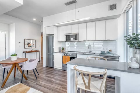 Furnished 2BR in Calgary | BLVD Betline