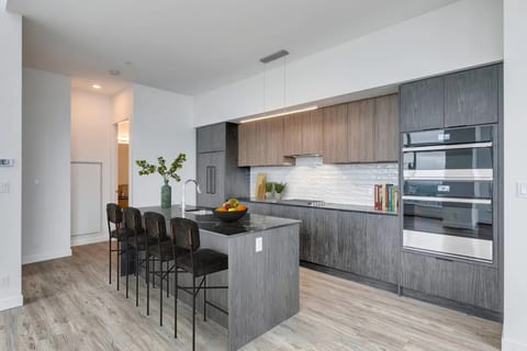 Furnished 2BR in Calgary | BLVD Betline