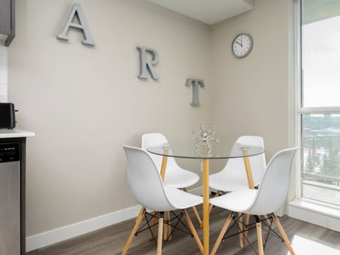 Luxury 1BR in Edmonton | The Hendrix